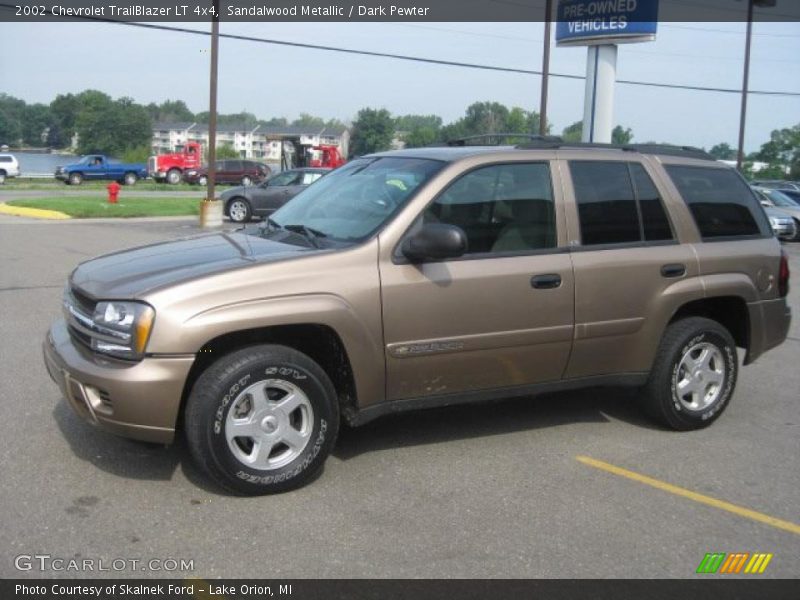Sandalwood Metallic / Dark Pewter 2002 Chevrolet TrailBlazer LT 4x4