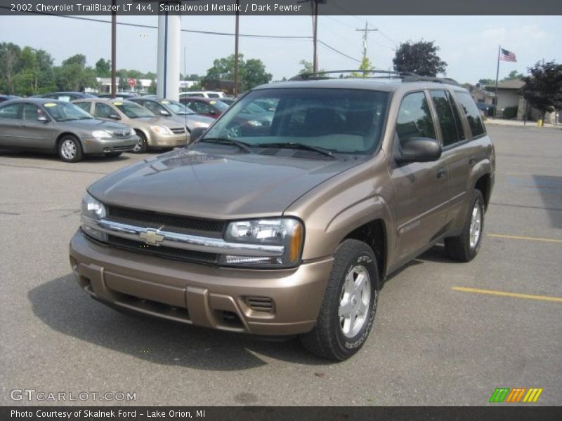 Sandalwood Metallic / Dark Pewter 2002 Chevrolet TrailBlazer LT 4x4