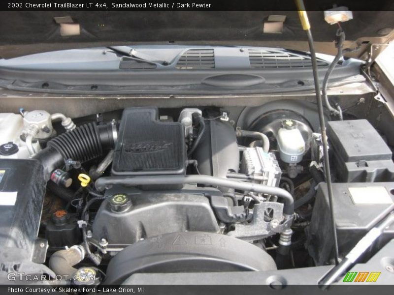 Sandalwood Metallic / Dark Pewter 2002 Chevrolet TrailBlazer LT 4x4