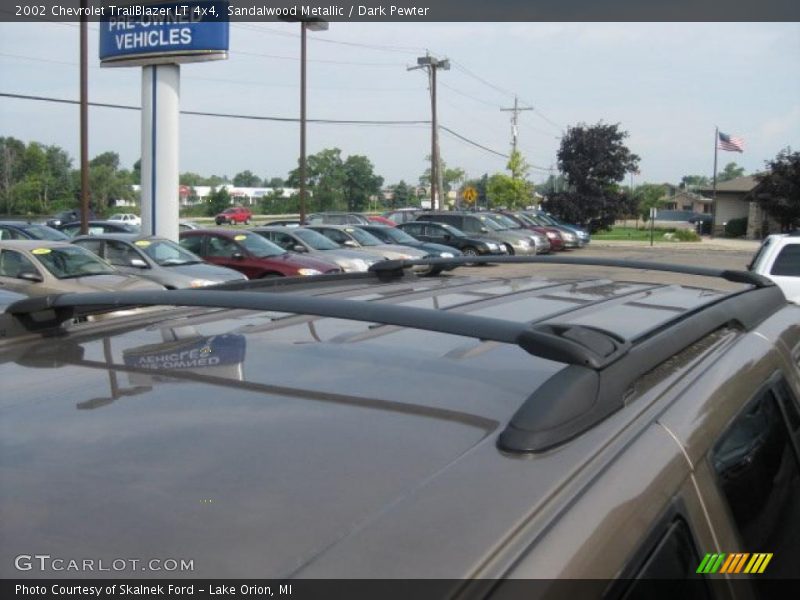 Sandalwood Metallic / Dark Pewter 2002 Chevrolet TrailBlazer LT 4x4