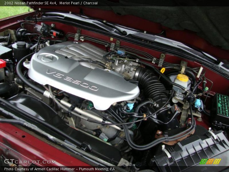 Merlot Pearl / Charcoal 2002 Nissan Pathfinder SE 4x4