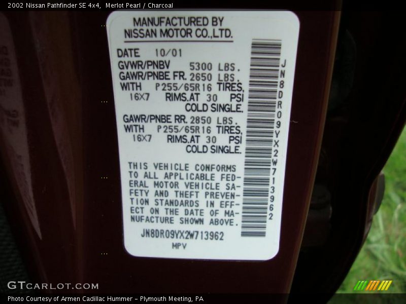 Merlot Pearl / Charcoal 2002 Nissan Pathfinder SE 4x4
