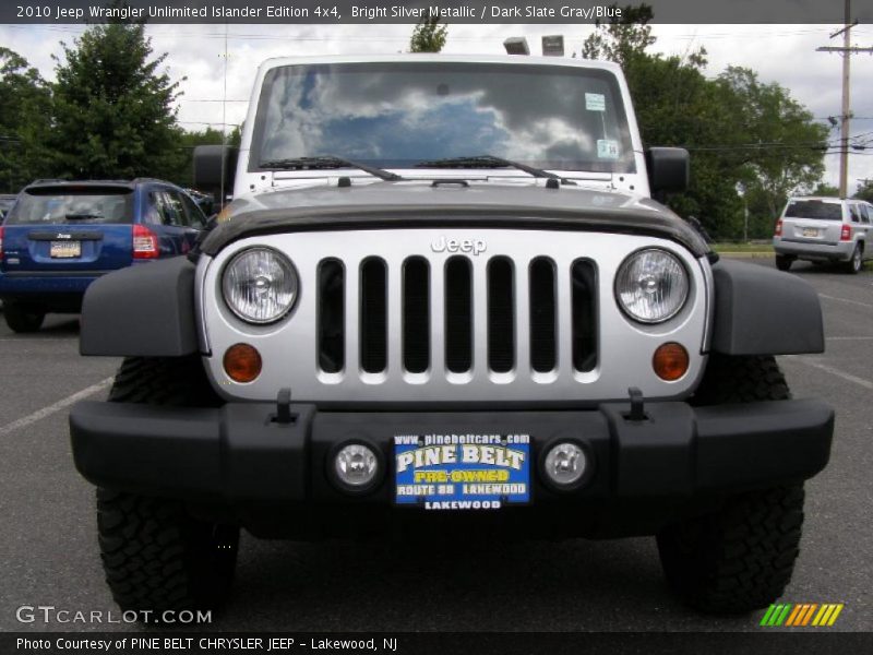 Bright Silver Metallic / Dark Slate Gray/Blue 2010 Jeep Wrangler Unlimited Islander Edition 4x4