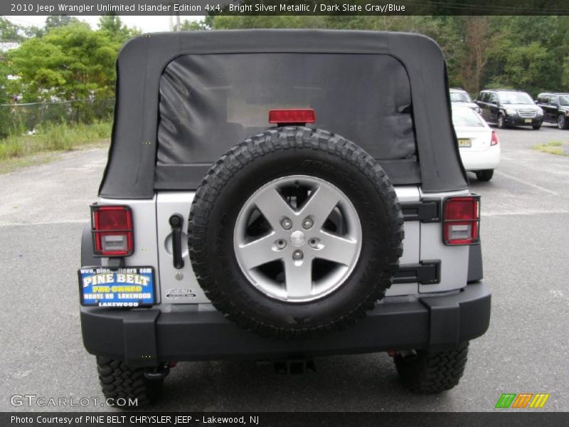 Bright Silver Metallic / Dark Slate Gray/Blue 2010 Jeep Wrangler Unlimited Islander Edition 4x4