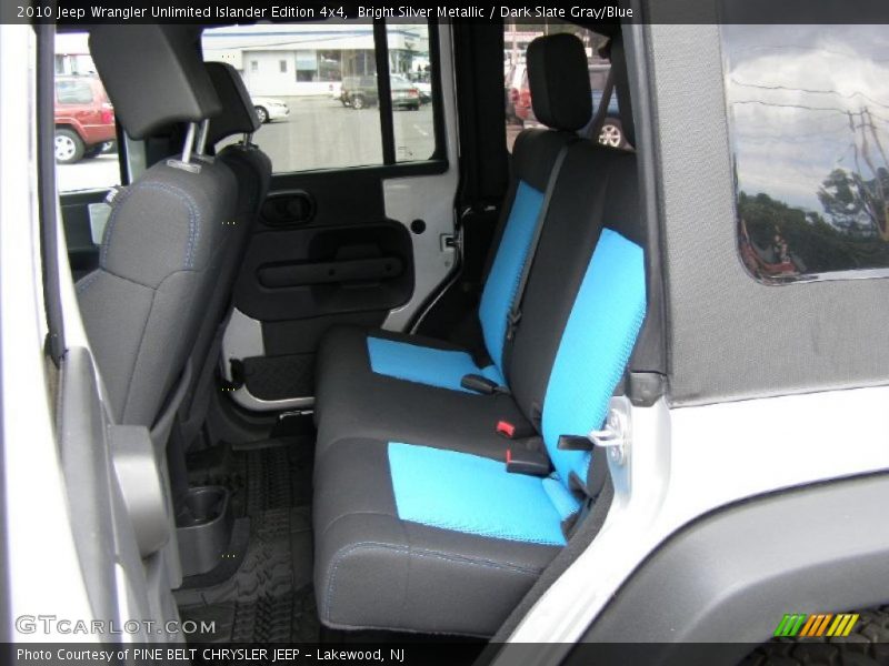 Bright Silver Metallic / Dark Slate Gray/Blue 2010 Jeep Wrangler Unlimited Islander Edition 4x4