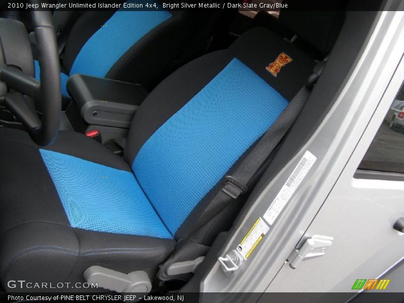 Bright Silver Metallic / Dark Slate Gray/Blue 2010 Jeep Wrangler Unlimited Islander Edition 4x4