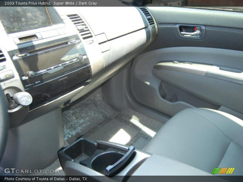 Super White / Dark Gray 2009 Toyota Prius Hybrid