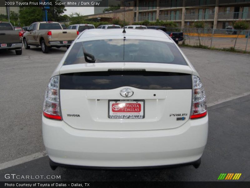 Super White / Dark Gray 2009 Toyota Prius Hybrid