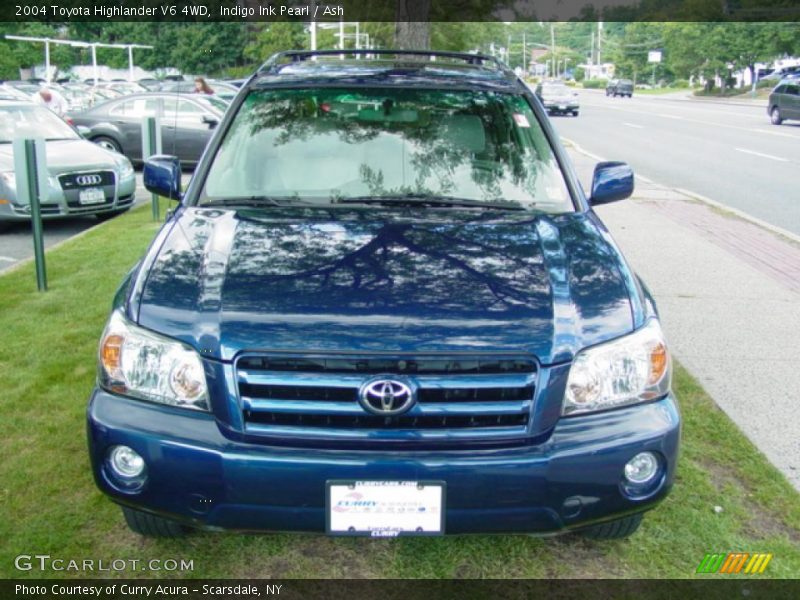 Indigo Ink Pearl / Ash 2004 Toyota Highlander V6 4WD