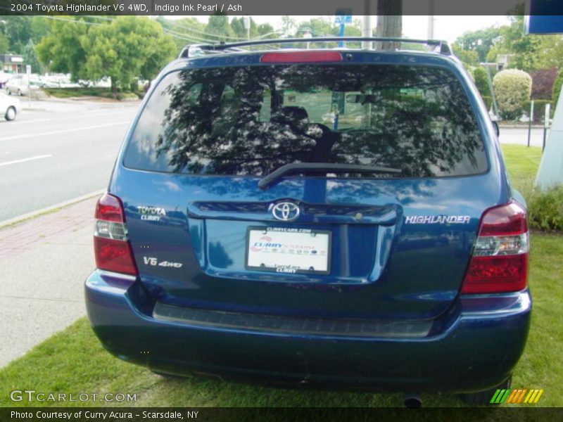 Indigo Ink Pearl / Ash 2004 Toyota Highlander V6 4WD