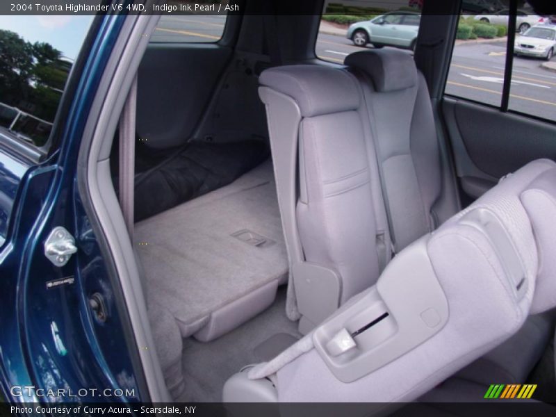 Indigo Ink Pearl / Ash 2004 Toyota Highlander V6 4WD