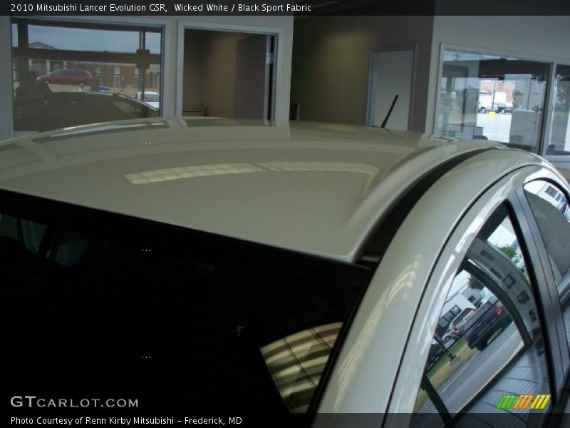Wicked White / Black Sport Fabric 2010 Mitsubishi Lancer Evolution GSR