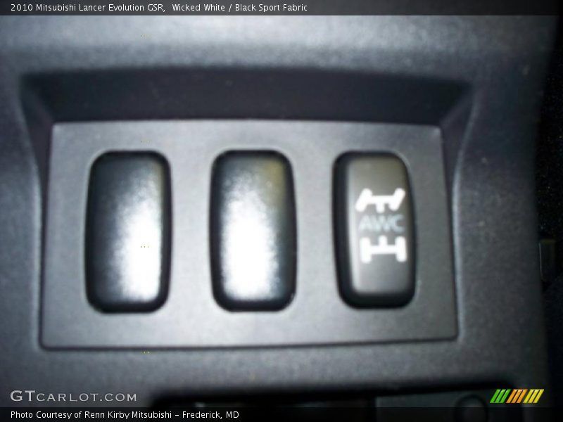 Wicked White / Black Sport Fabric 2010 Mitsubishi Lancer Evolution GSR