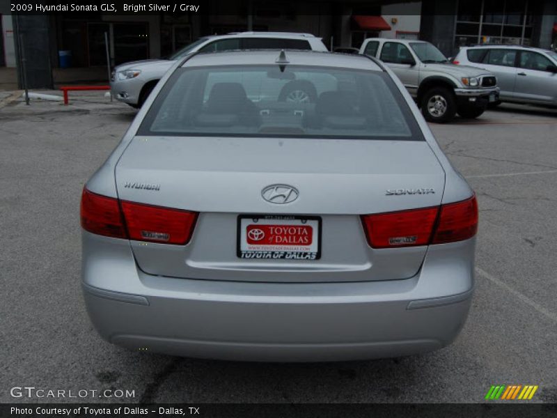 Bright Silver / Gray 2009 Hyundai Sonata GLS