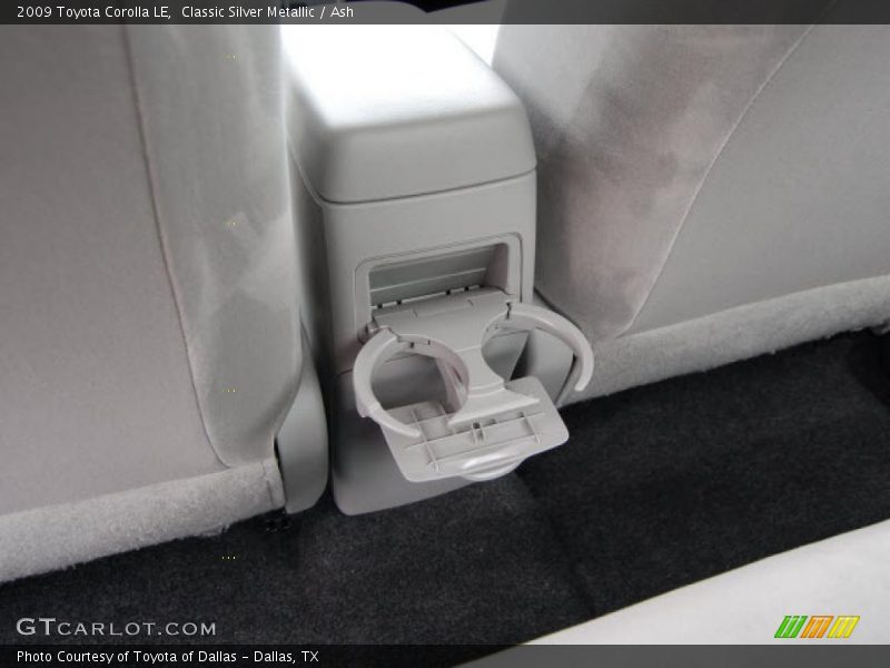 Classic Silver Metallic / Ash 2009 Toyota Corolla LE