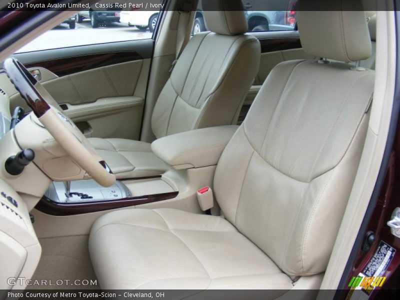Cassis Red Pearl / Ivory 2010 Toyota Avalon Limited