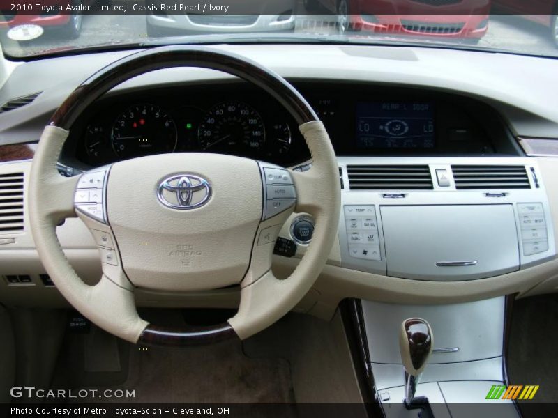 Cassis Red Pearl / Ivory 2010 Toyota Avalon Limited