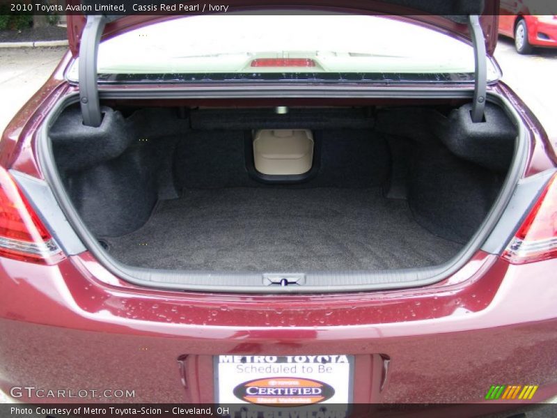 Cassis Red Pearl / Ivory 2010 Toyota Avalon Limited