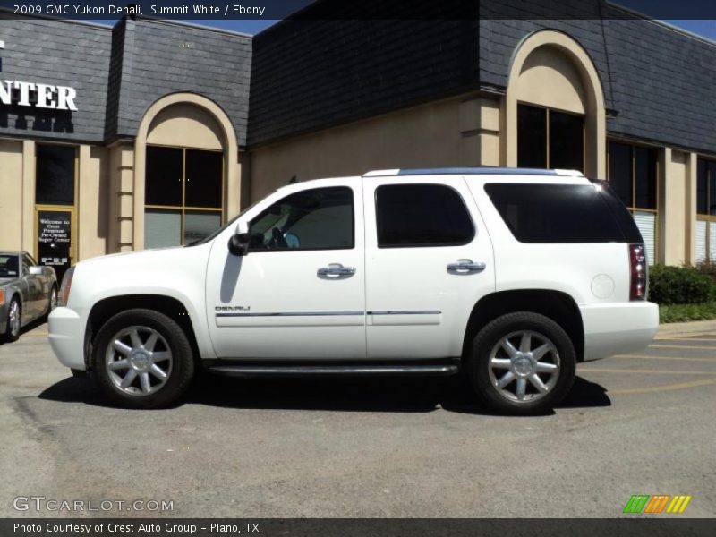 Summit White / Ebony 2009 GMC Yukon Denali