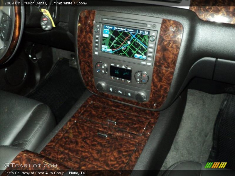 Summit White / Ebony 2009 GMC Yukon Denali