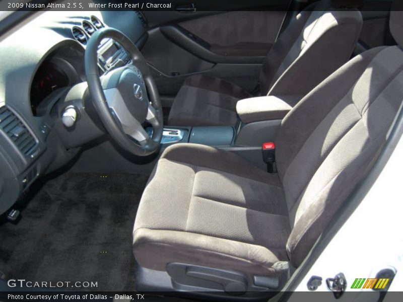 Winter Frost Pearl / Charcoal 2009 Nissan Altima 2.5 S