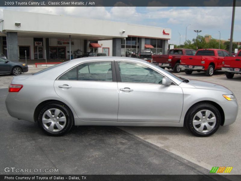 Classic Silver Metallic / Ash 2009 Toyota Camry LE