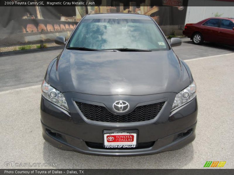 Magnetic Gray Metallic / Ash 2009 Toyota Camry SE