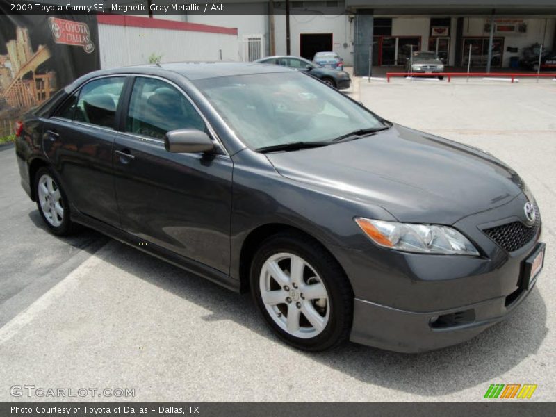 Magnetic Gray Metallic / Ash 2009 Toyota Camry SE