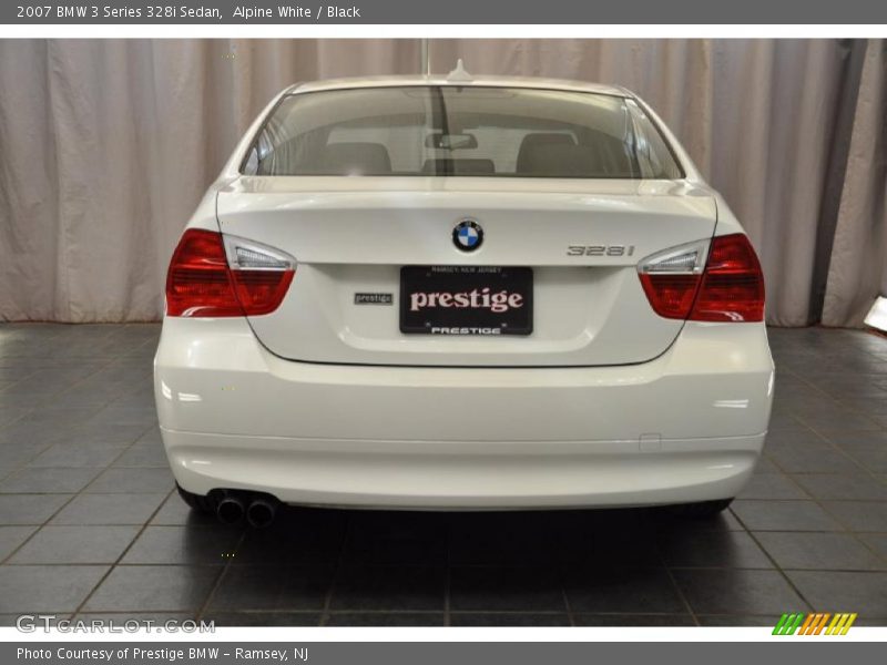 Alpine White / Black 2007 BMW 3 Series 328i Sedan