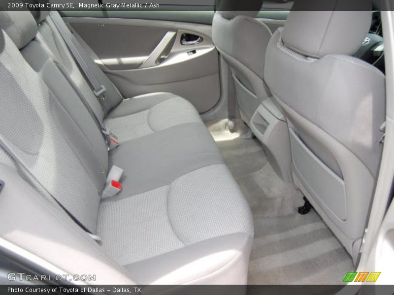 Magnetic Gray Metallic / Ash 2009 Toyota Camry SE