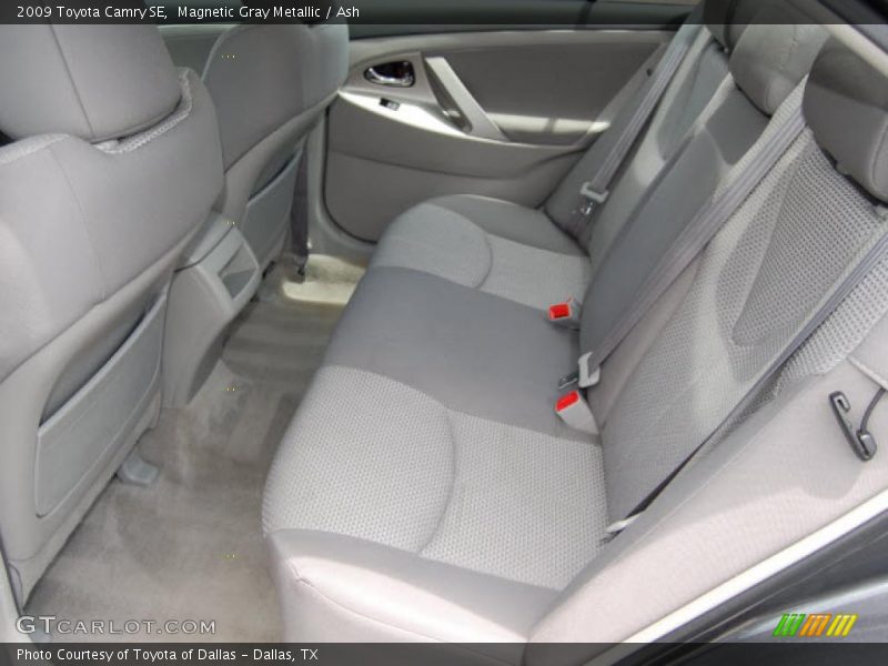 Magnetic Gray Metallic / Ash 2009 Toyota Camry SE