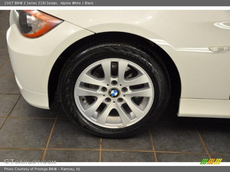 Alpine White / Black 2007 BMW 3 Series 328i Sedan