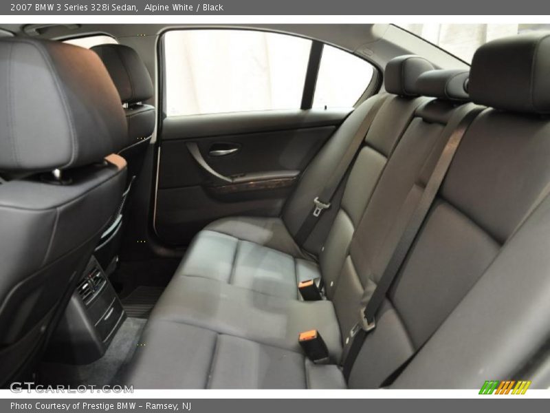 Alpine White / Black 2007 BMW 3 Series 328i Sedan