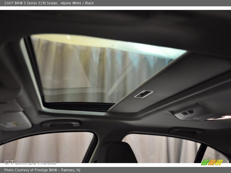 Alpine White / Black 2007 BMW 3 Series 328i Sedan