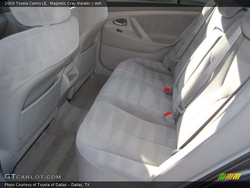 Magnetic Gray Metallic / Ash 2009 Toyota Camry LE