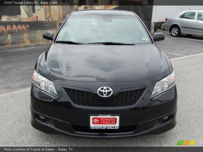 Black / Ash 2009 Toyota Camry SE