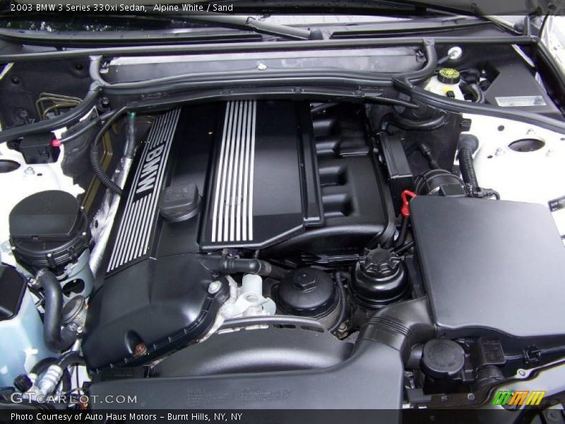 Alpine White / Sand 2003 BMW 3 Series 330xi Sedan