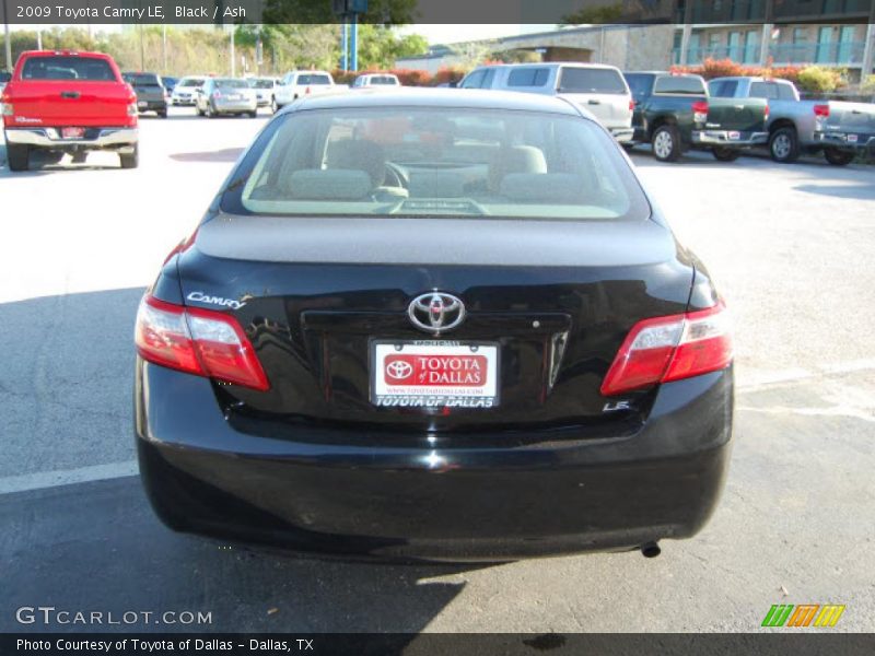 Black / Ash 2009 Toyota Camry LE