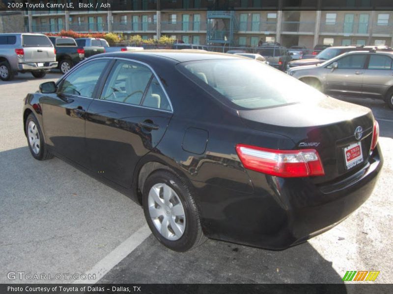 Black / Ash 2009 Toyota Camry LE
