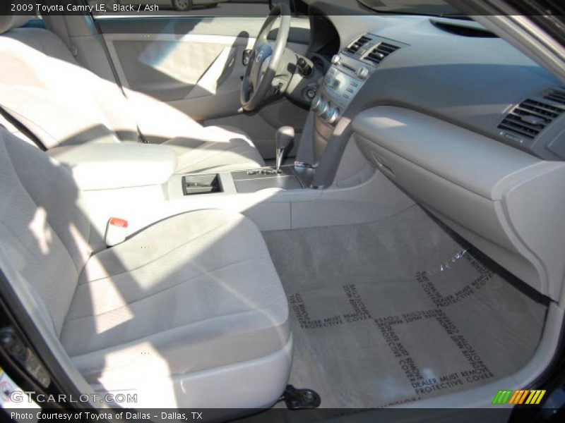 Black / Ash 2009 Toyota Camry LE