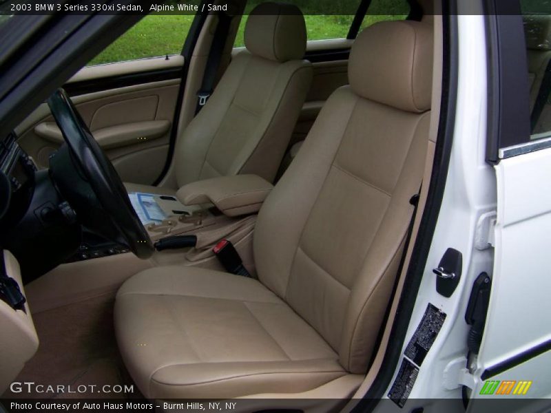 Alpine White / Sand 2003 BMW 3 Series 330xi Sedan