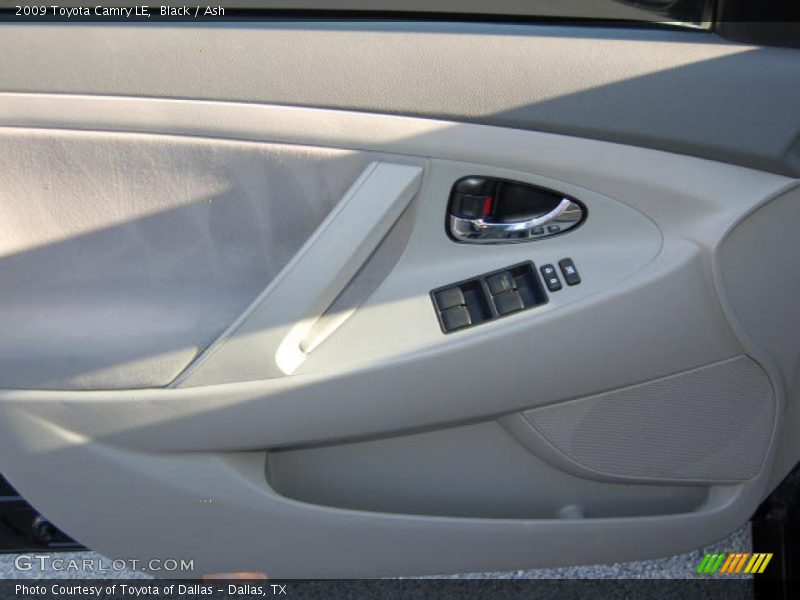 Black / Ash 2009 Toyota Camry LE