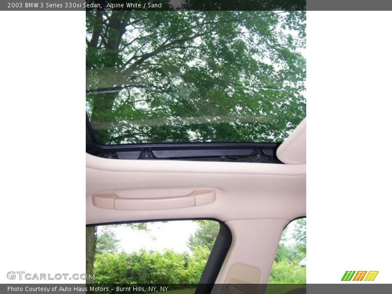 Alpine White / Sand 2003 BMW 3 Series 330xi Sedan