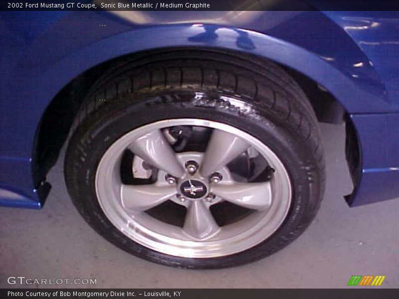 Sonic Blue Metallic / Medium Graphite 2002 Ford Mustang GT Coupe