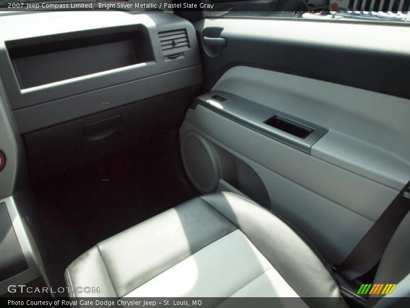 Bright Silver Metallic / Pastel Slate Gray 2007 Jeep Compass Limited