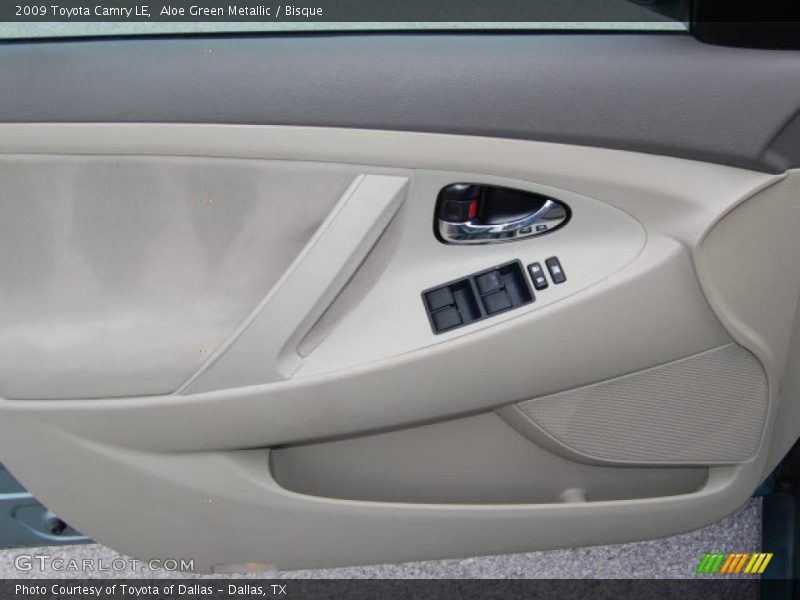 Aloe Green Metallic / Bisque 2009 Toyota Camry LE