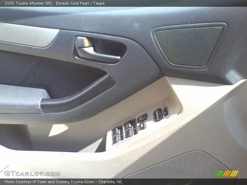 Dorado Gold Pearl / Taupe 2005 Toyota 4Runner SR5