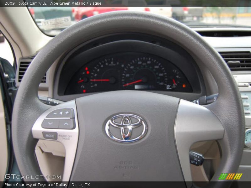 Aloe Green Metallic / Bisque 2009 Toyota Camry LE
