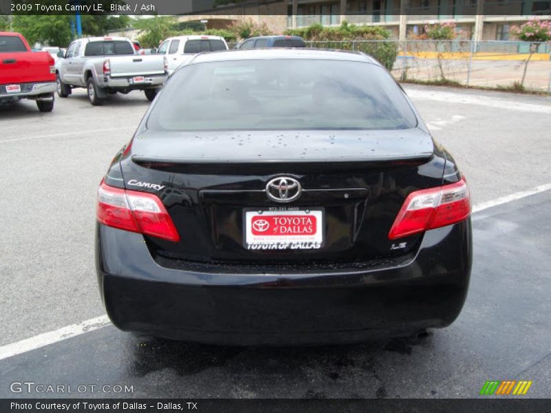 Black / Ash 2009 Toyota Camry LE