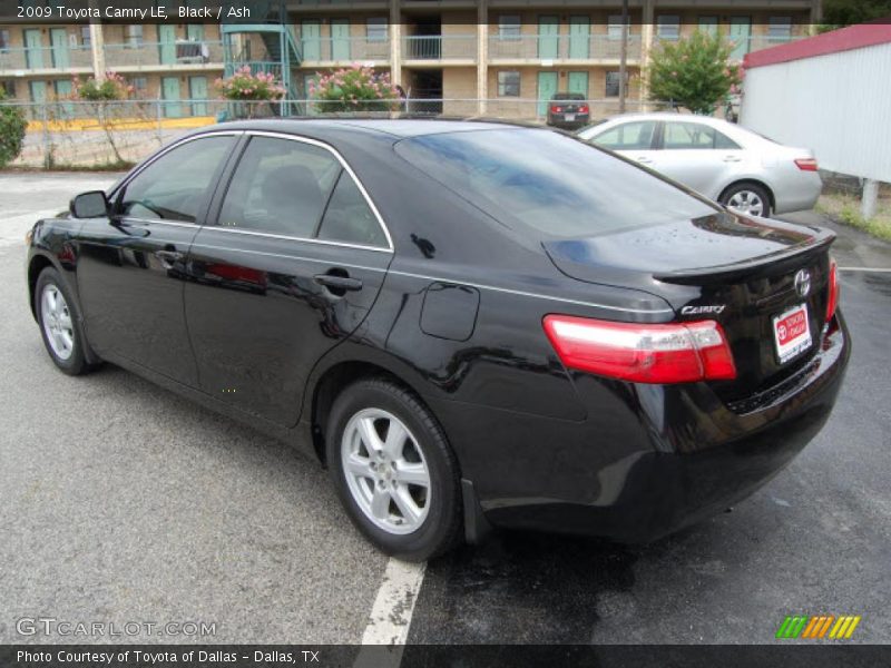 Black / Ash 2009 Toyota Camry LE